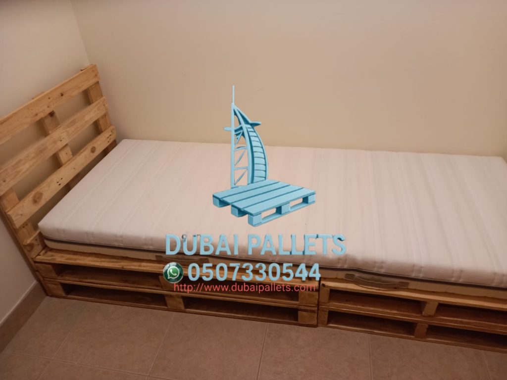 0507330544 pallets wooden