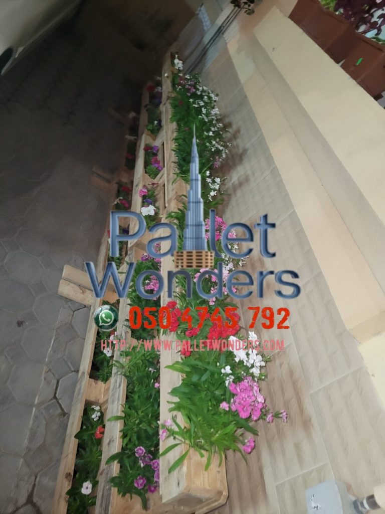 0507330544 pallets wooden