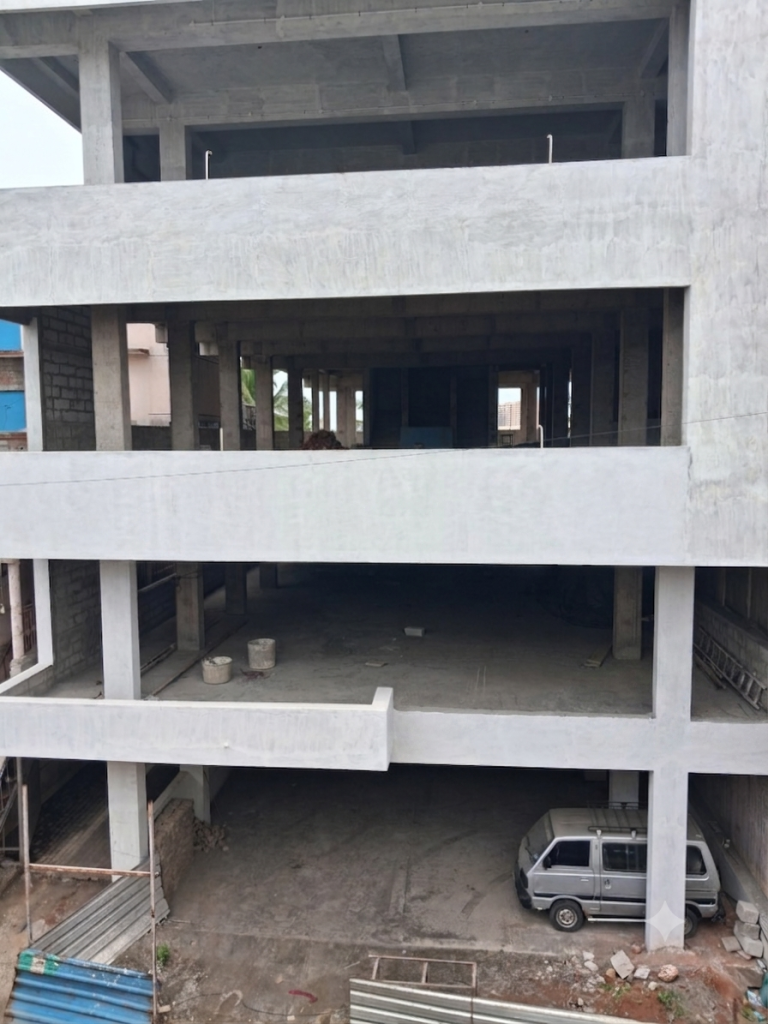 5000 sqft Commercial Shop for Rent at Medavakkam