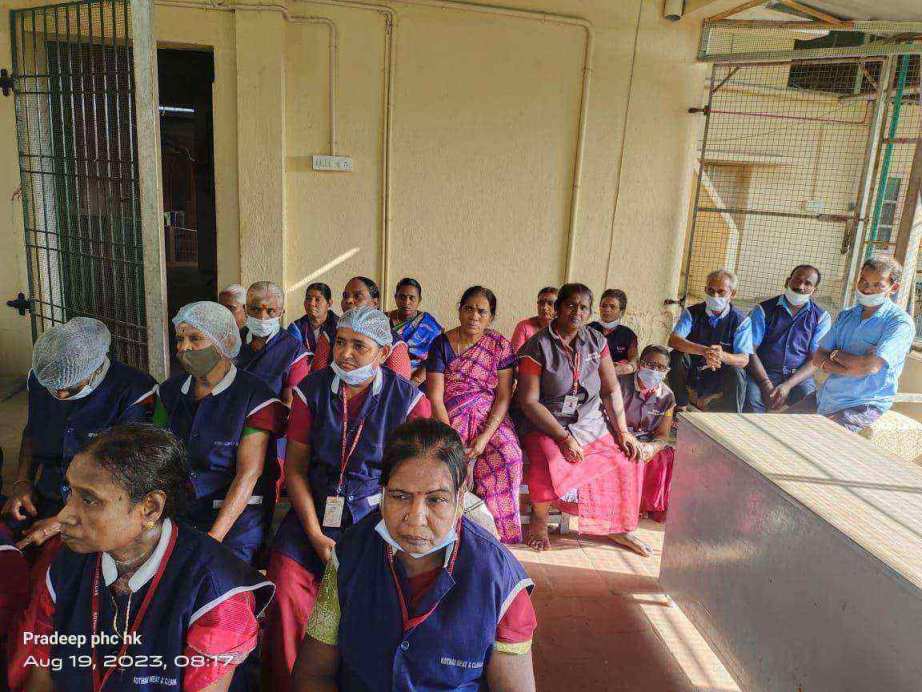we are hiring housekeeping staffs