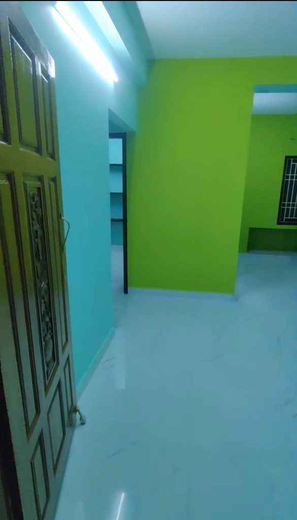 2 BHK FLAT AT SECOND FLOOR WITH COVERED CAR PARKING AVAILABLE ONLY FOR LEASE AT AISHWARIYA NAGAR MOG